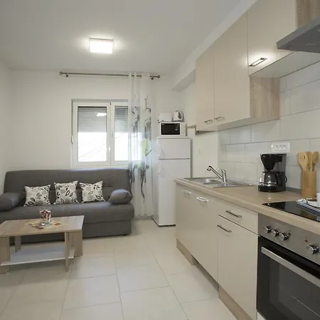 Apartman Panorama Slatine