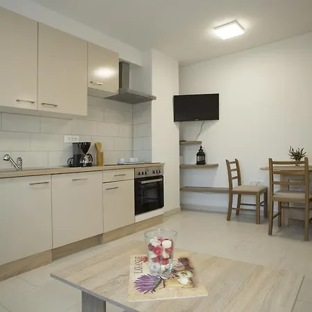 Panorama Apartman Slatine